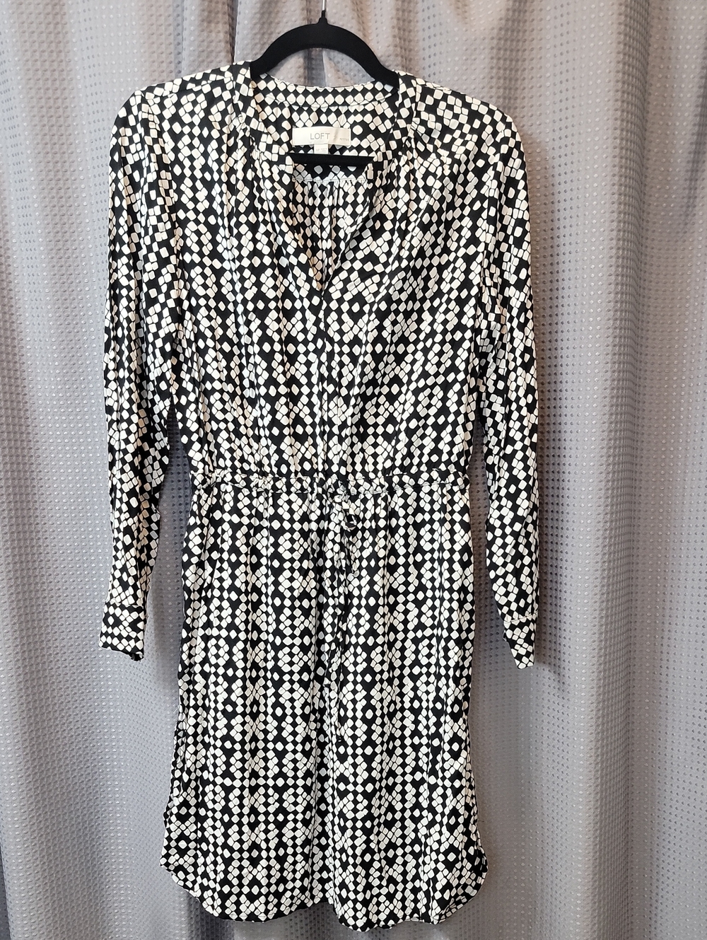 Anny Taylor LOFT Black & White Geometric Long Sleeve Dress Size M Petite
